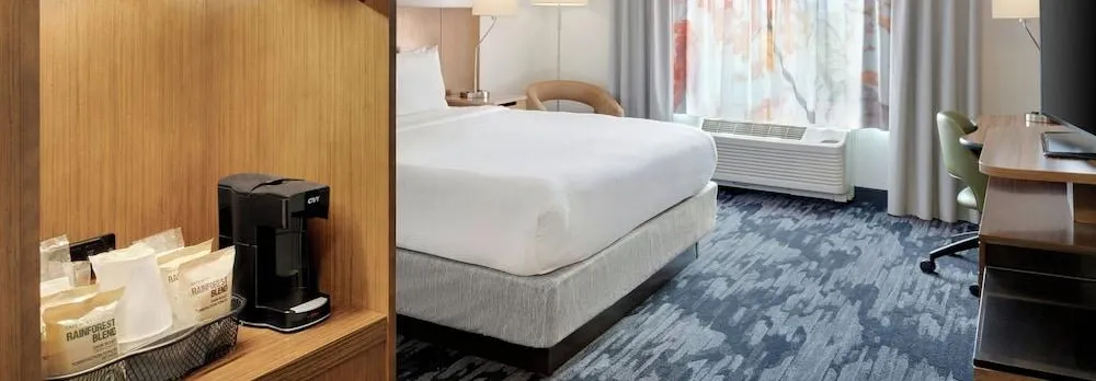Fairfield Inn & Suites Cincinnati Uptown University Area