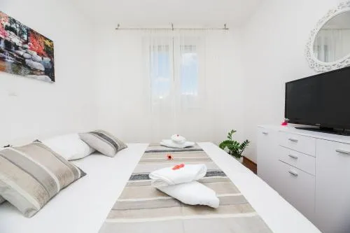 Beautiful New Apartment Bubli