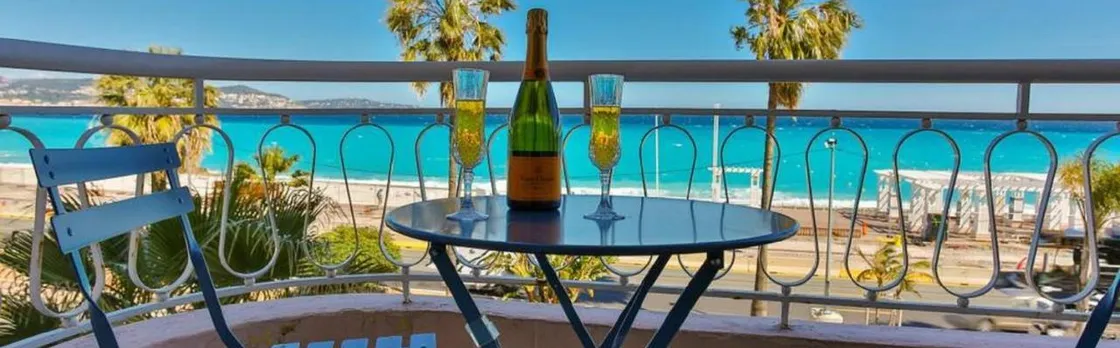 Sea Front Suite - Panoramic View with Terrace - 85 M