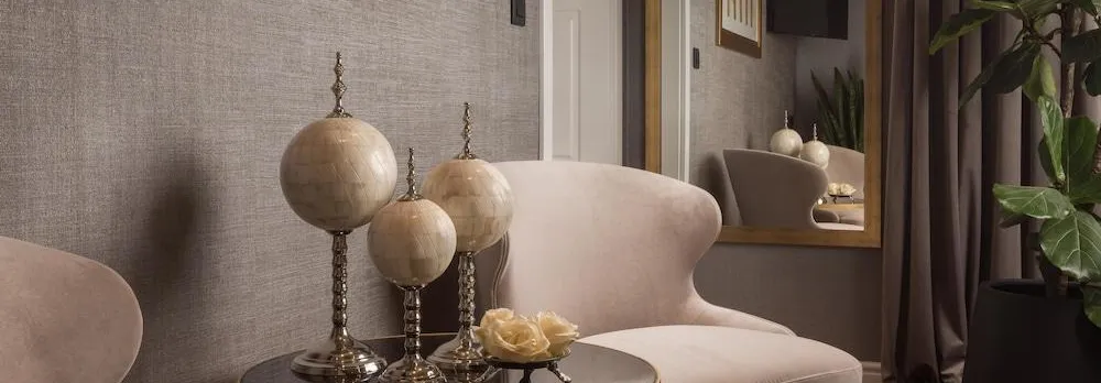 Five Elements Luxury Rooms