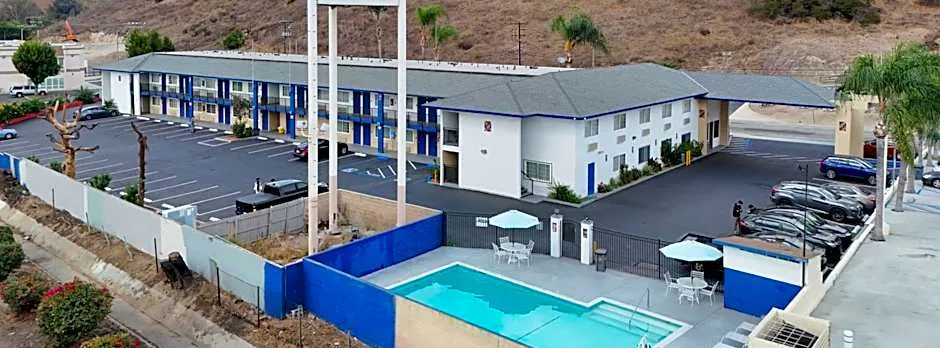Travelodge by Wyndham Fairplex Pomona