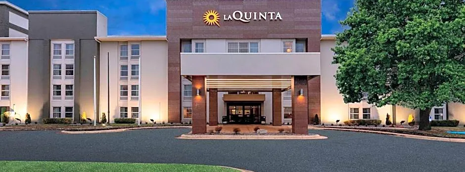 La Quinta Inn & Suites by Wyndham Jonesboro