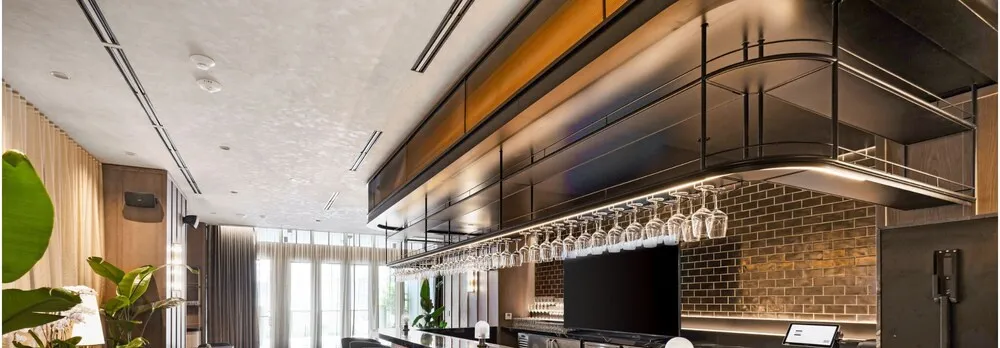 2-BD Condo in DTW Miami - City Views