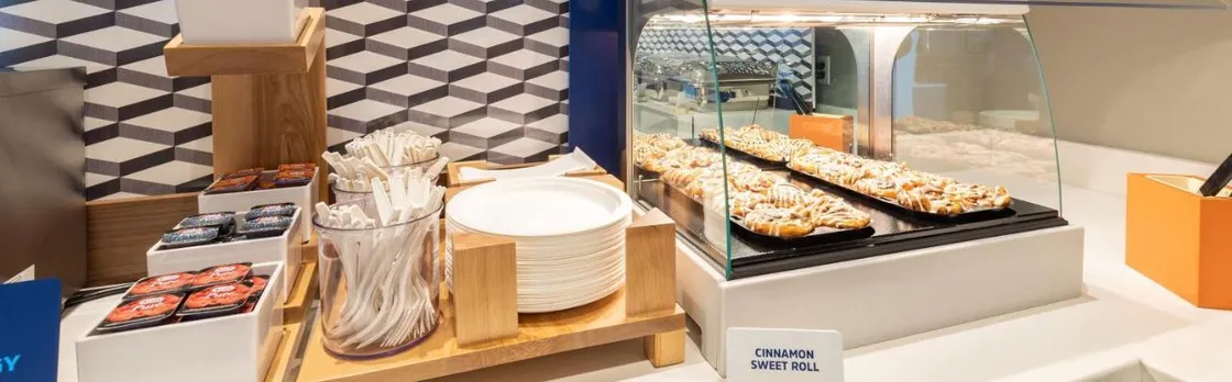Holiday Inn Express Hotel & Suites Mount Airy