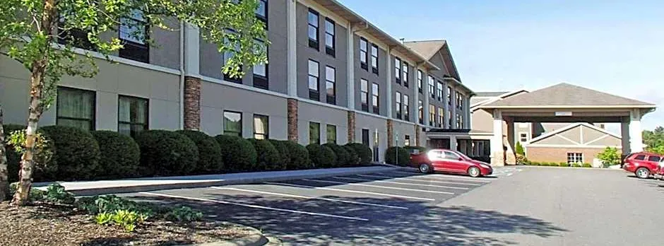 Quality Inn & Suites Boone - University Area