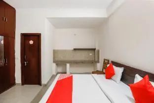 Hotel O Av Residency Near Botanic Garden of Indian Republic