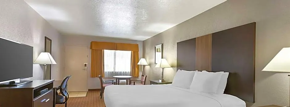 Best Western Sawmill Inn