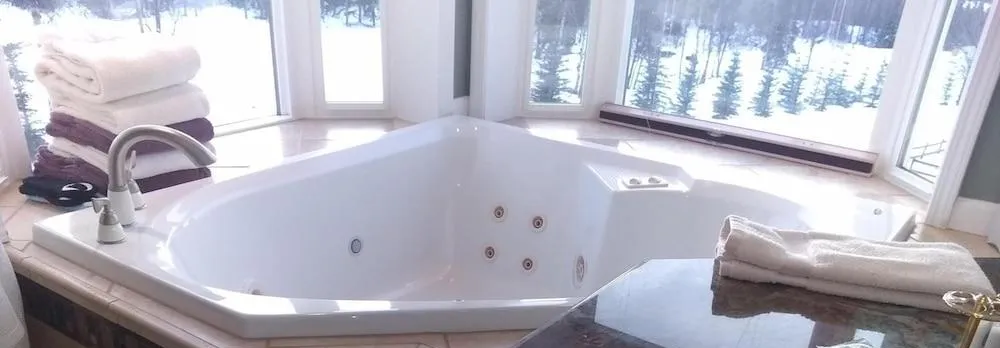 Alaska Sundance Retreat Bed & Breakfast
