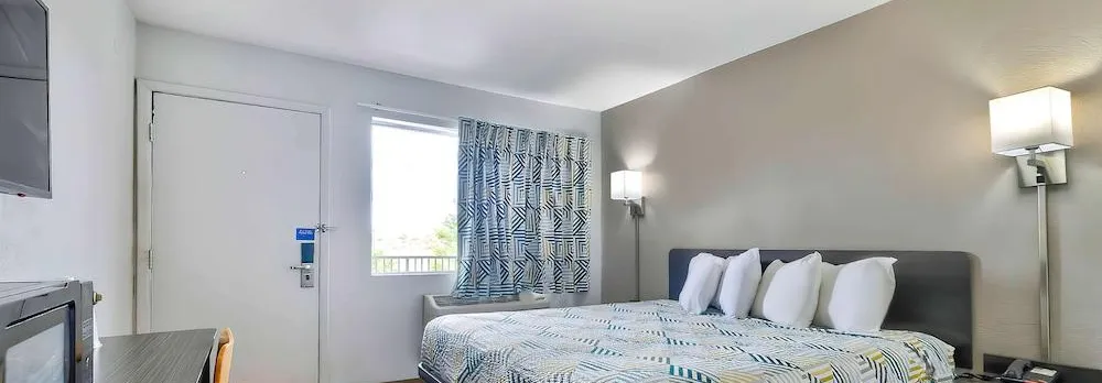 Motel 6 Gallup