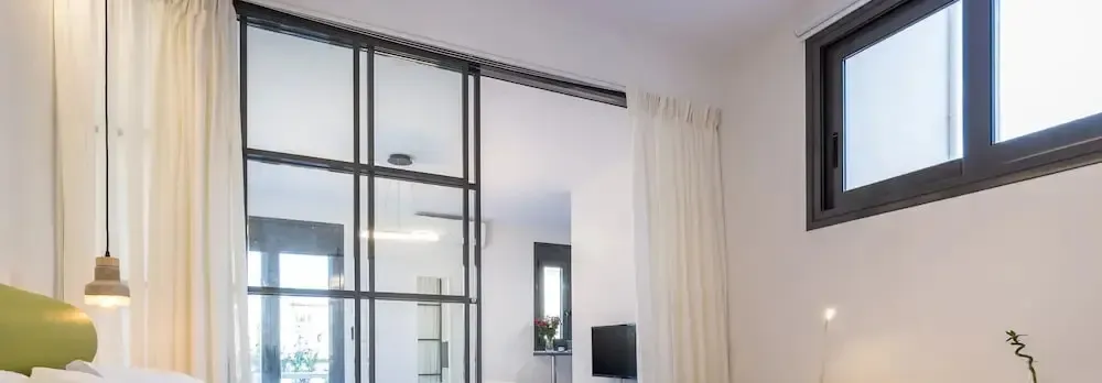 Syntagma modern new flat - large balcony