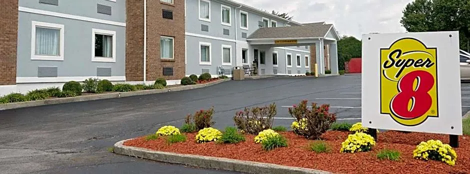 Super 8 by Wyndham Lexington/Hamburg Area