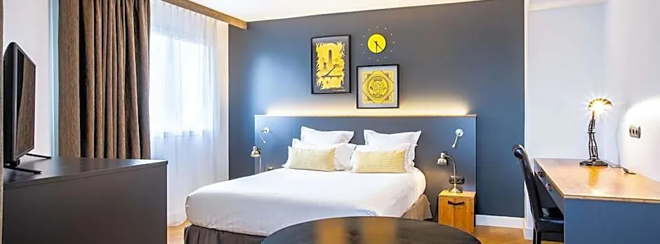 Best Western Plus Suitcase Paris La Defense