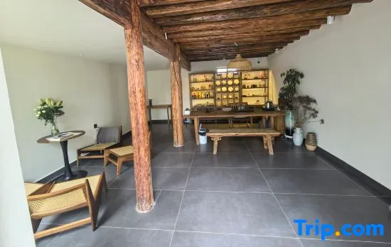 Dali Puxi Courtyard Homestay (Xizhou Wheat Field)