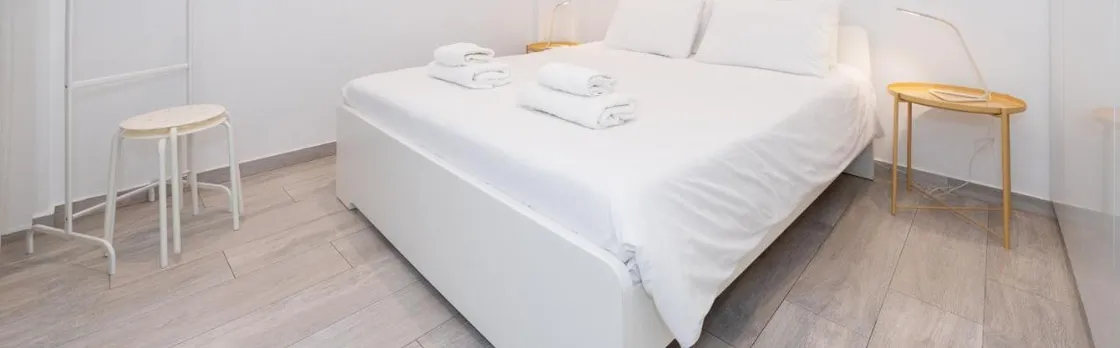 Spacious Modern Apartment in Athens Near Metro