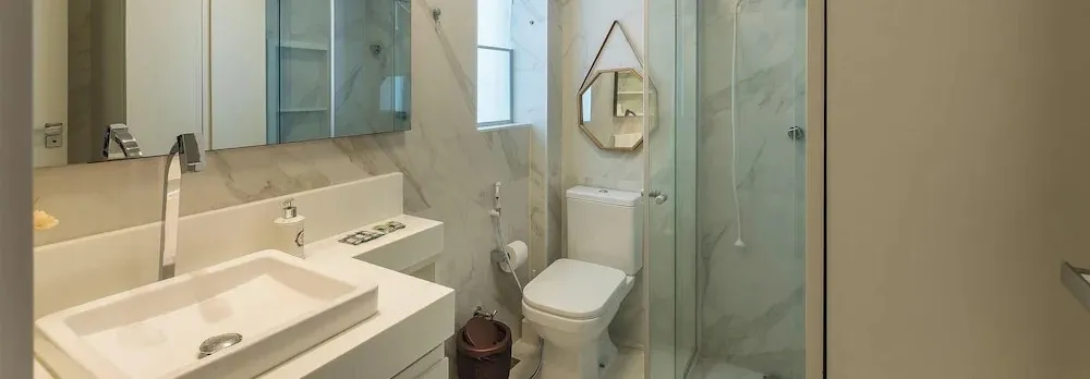 Your Stay With Comfort and Premium Location 550m From Barra Beach Eais