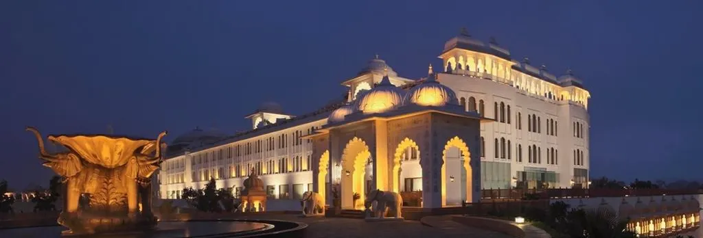 Radisson Blu Udaipur Palace Resort & Spa