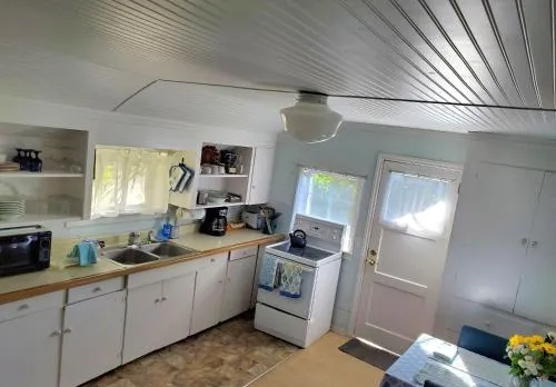 Bay Cottage
