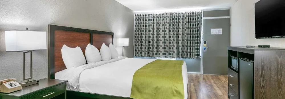 Rodeway Inn