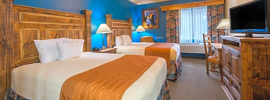La Hacienda Inn