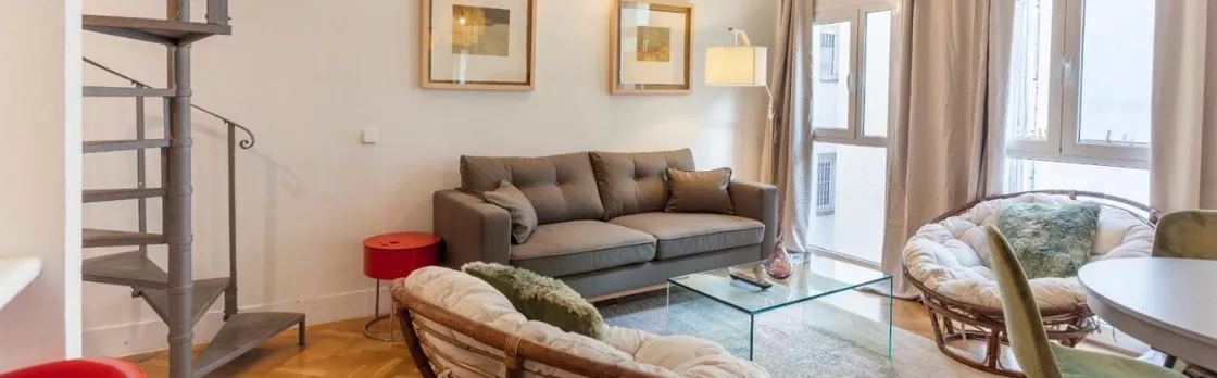 Apartamento Barquillo Duplex En Madrid