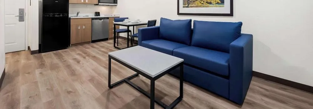 Mainstay Suites Raleigh North