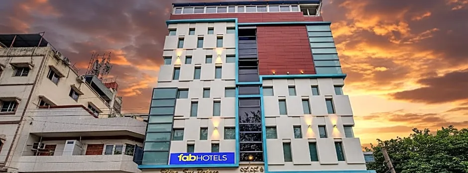 FabHotel Greenwood Xpress Inn - Nr. Manipal Hospital