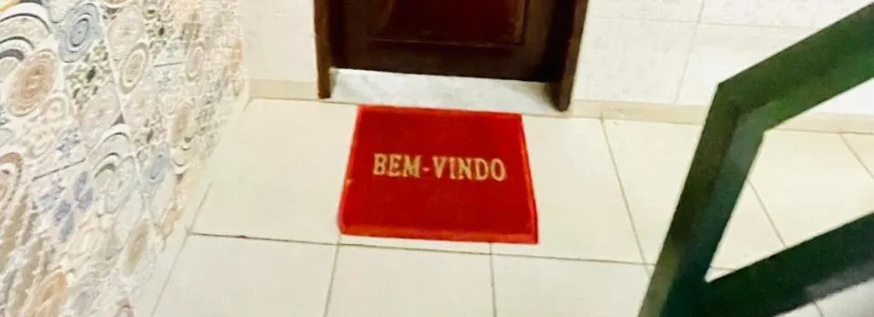 Quarto, Sala, Cozinha E Banheiro - 2 Minutos Da Praia Do Porto Da Barra - Ar Condicionado
