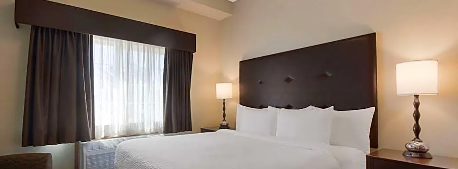 Best Western University Inn & Suites