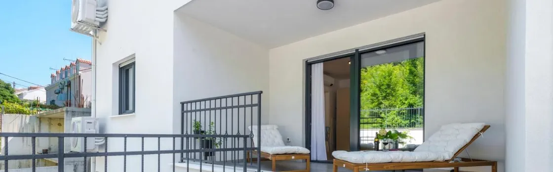 Apartment Mint