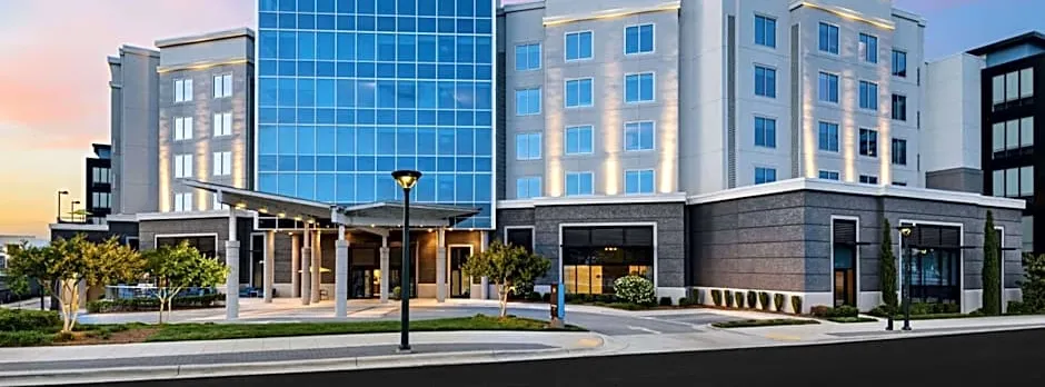 Hyatt Place Greensboro / Downtown