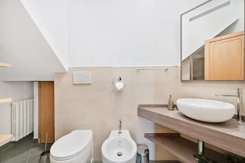 Peroni 8 Pax Brand New Apartment