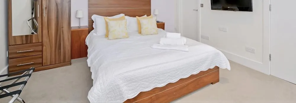Lower Belgrave Street Apartments