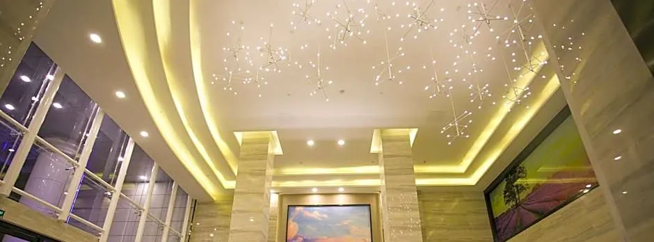 Lavande Hotels Guangzhou Jiahe Wanggang Metro Station Junhe Avenue