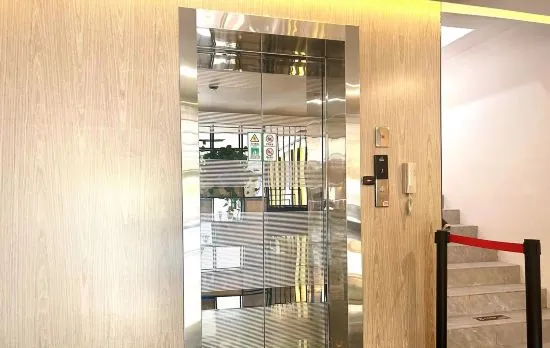 Waiting Qingju Hotel(Wujiaochang Changhai Hospital Store)