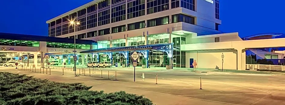 Four Points By Sheraton Huntsville Airport