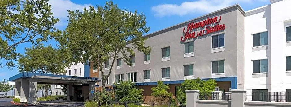 Hampton Inn & Suites Yuba City