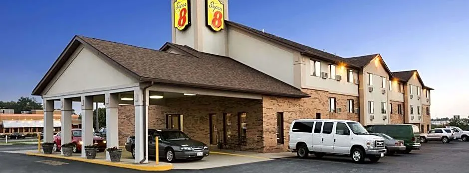 Super 8 by Wyndham Mt. Vernon