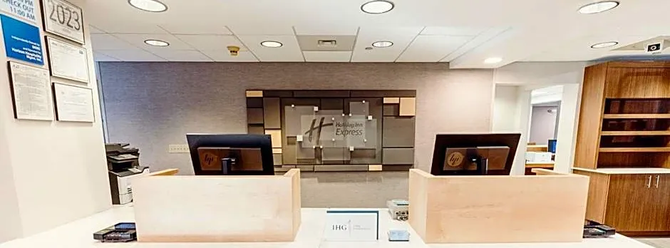 Holiday Inn Express Atlanta NE - I-85 Clairmont by IHG