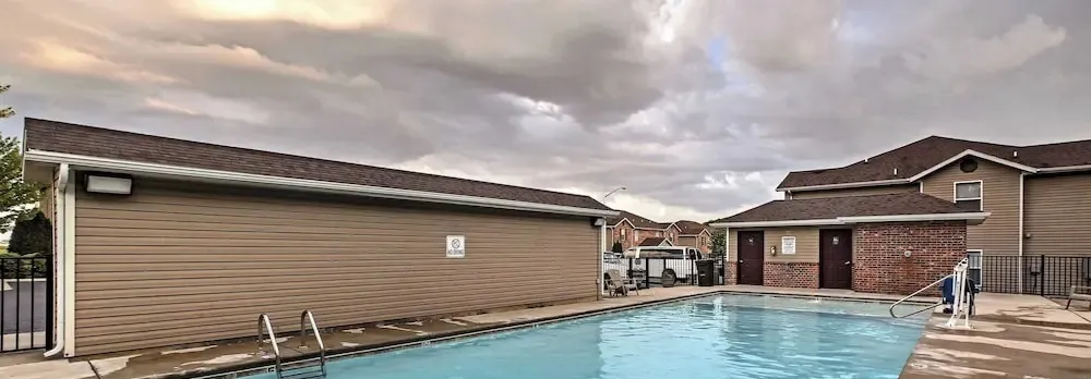 Branson Lights Overlook Pool