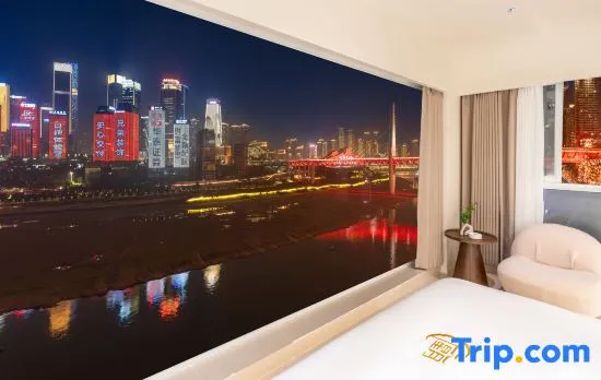 Xingyue High-altitude Smart River-view Homestay (Jiefangbei Area Hong Ya Dong)