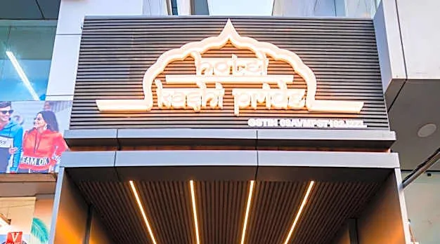 Hotel Kashi Pride