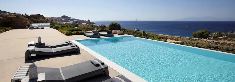 Stunning 8-Bed Villa in Mikonos - Villa Davia