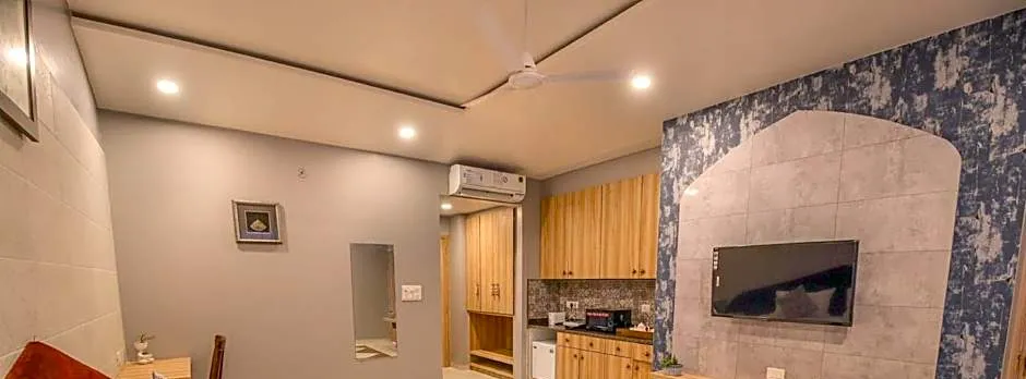 Hotel Gems Suites