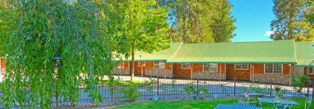 Strawberry Valley Inn