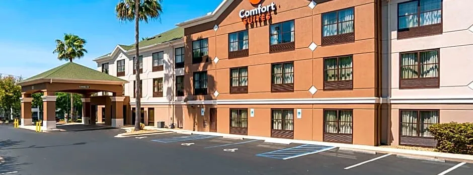 Comfort Suites Tallahassee Capitol - University Area