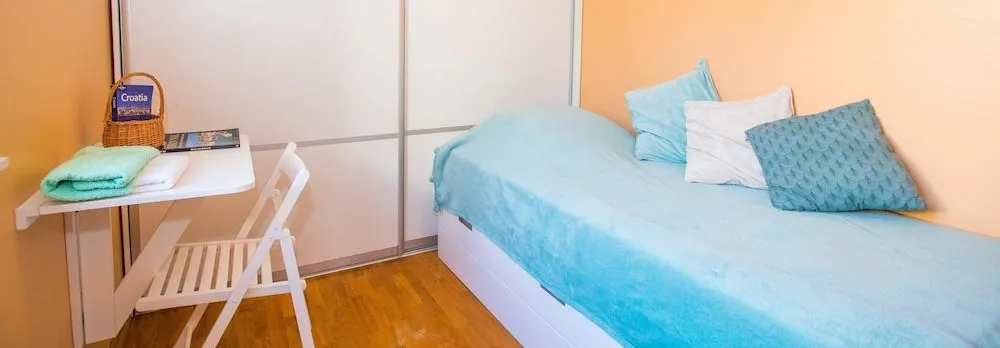 Apartment 3 Beaches with Free Parking