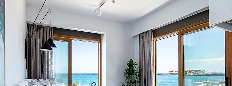 North Coast Seaside Suites