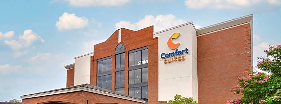 Comfort Suites Near Potomac Mills