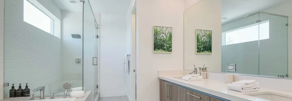 Sleeps 40 3 Luxe Villas Next to Empire Polo Club Putting Green & Pickleball