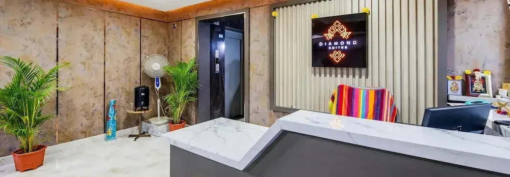 Diamond Suites Service Apartment